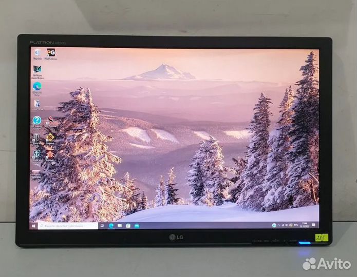 ЖК монитор 22