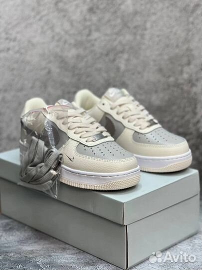 Кроссовки Nike Air Force 1