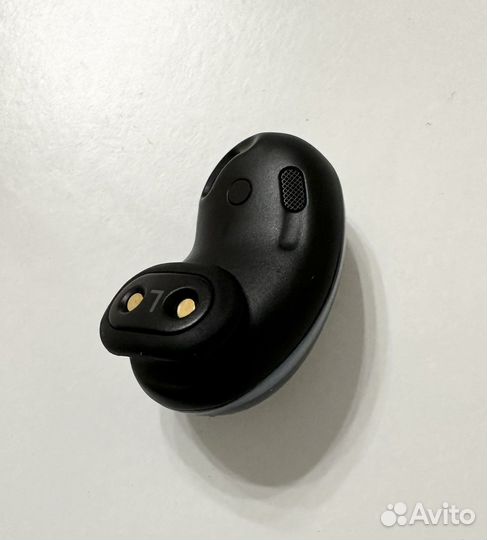 Левый наушник Samsung Galaxy Buds live оригинал