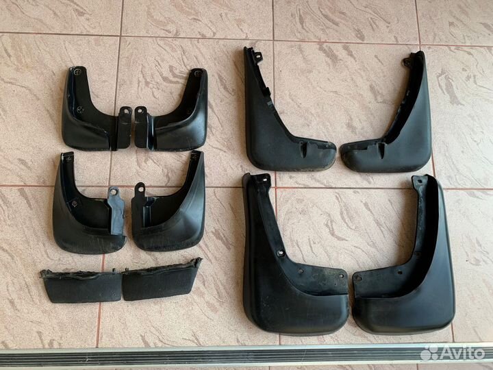 Брызговики на Hyundai Elantra и Ford Mondeo 4