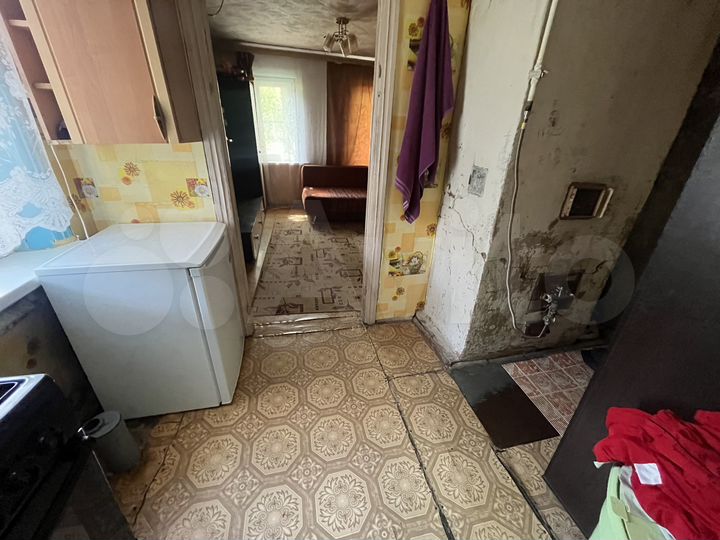 Дом 27 м² на участке 3,8 сот.