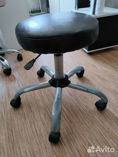 Стул на пневматике