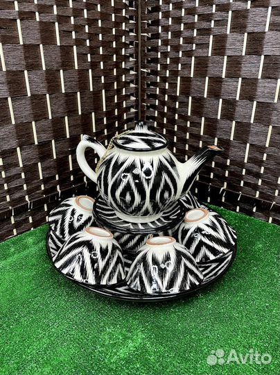 Чайный сервиз на 6 персон