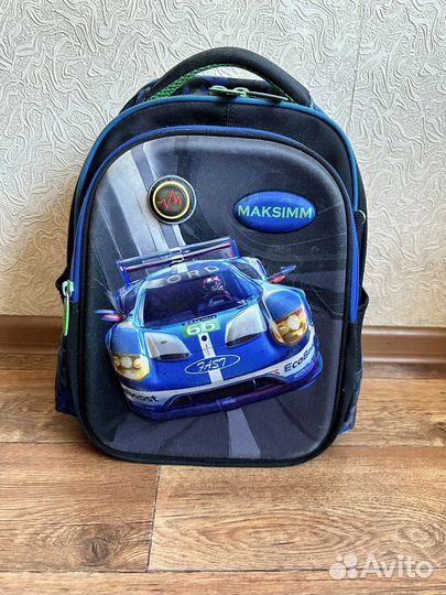 Школьный рюкзак