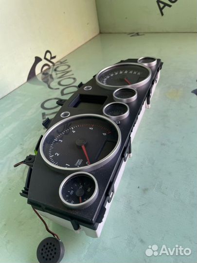 Щиток приборов Volkswagen Touareg 7L дорест. 2.5D