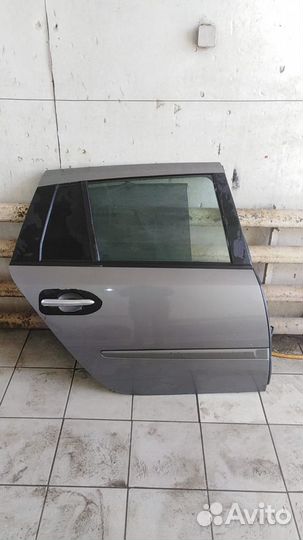 Дверь задняя правая Renault Laguna 2