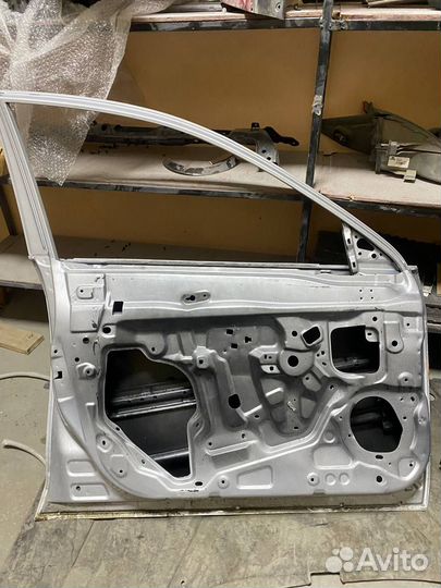 801014AA8B Дверь передняя левая nissan almera G15