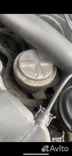 Опора двигателя гидравлическая