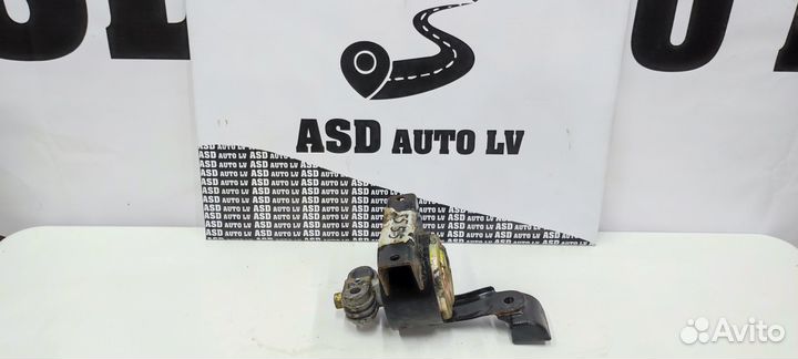 Опора двигателя левая Chevrolet Lacetti