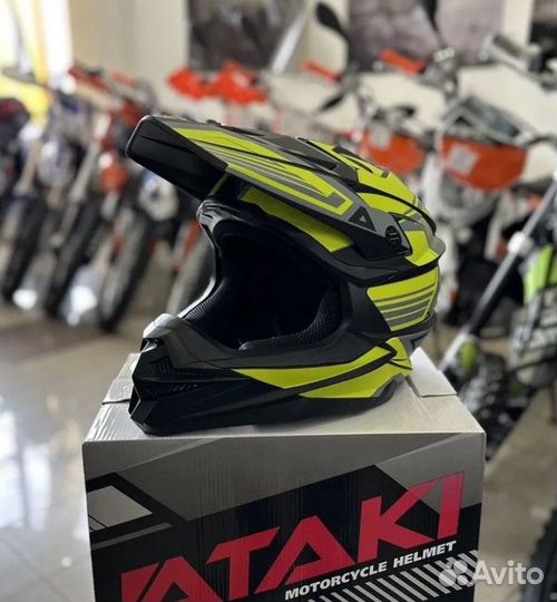 Кроссовый шлем ataki