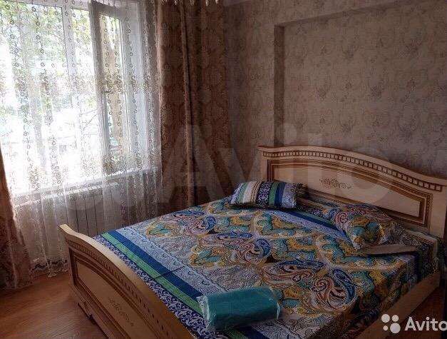 3-к. квартира, 65 м², 2/5 эт.