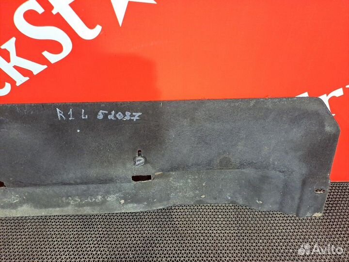 Шумоизоляция двигателя левая Renault T