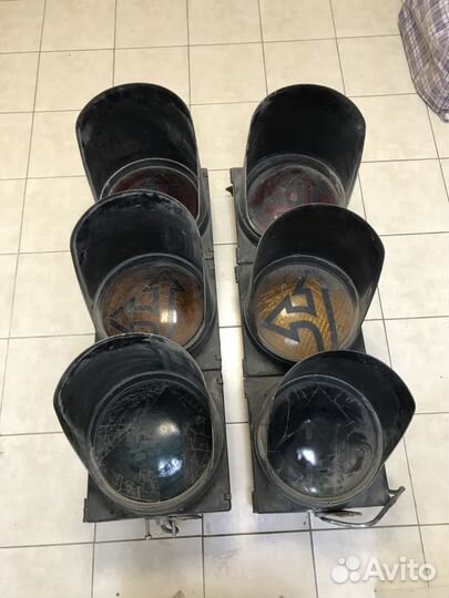 Светофор старый списанный