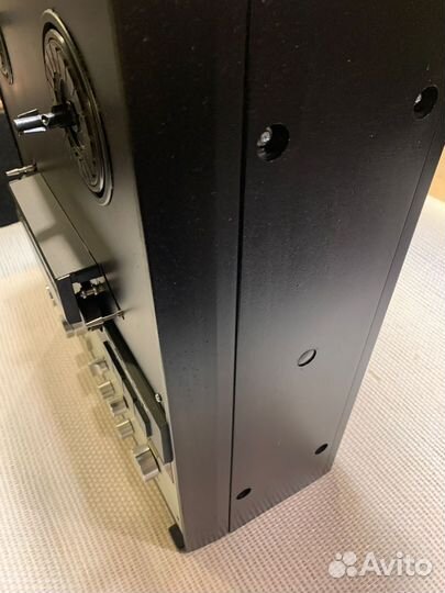 Катушечный магнитофон 