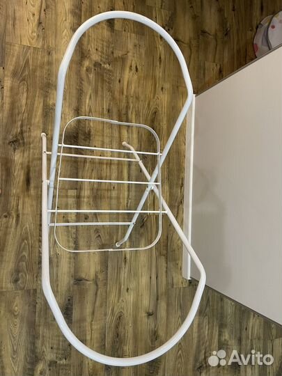 Подставка под ванну