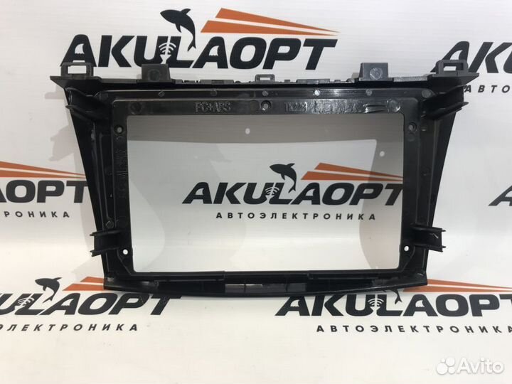 Переходная рамка для Mazda 3 (9 дюймов)