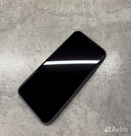 iPhone 11, 256 ГБ