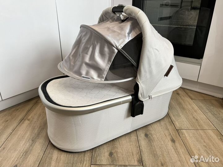 Коляска 2 в 1 uppababy vista V2