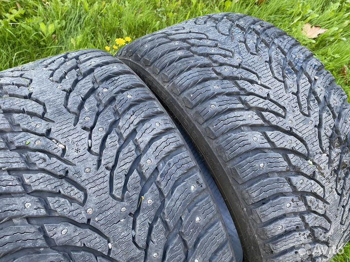 Nokian Tyres Hakkapeliitta 9 SUV 295/35 R21 107T