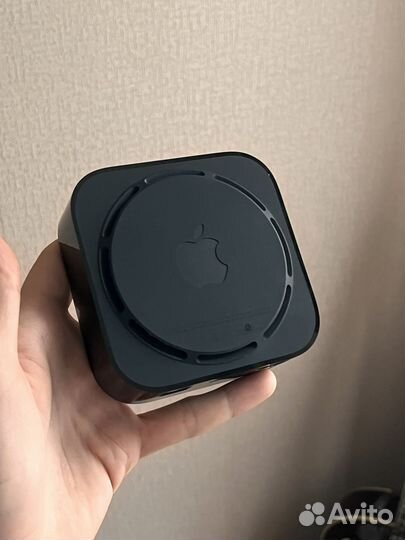Apple TV 4K 64gb без пульта