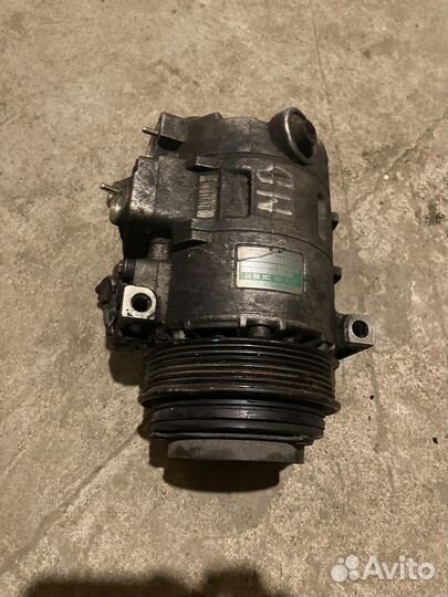 Компрессор кондиционера для Mercedes-Benz