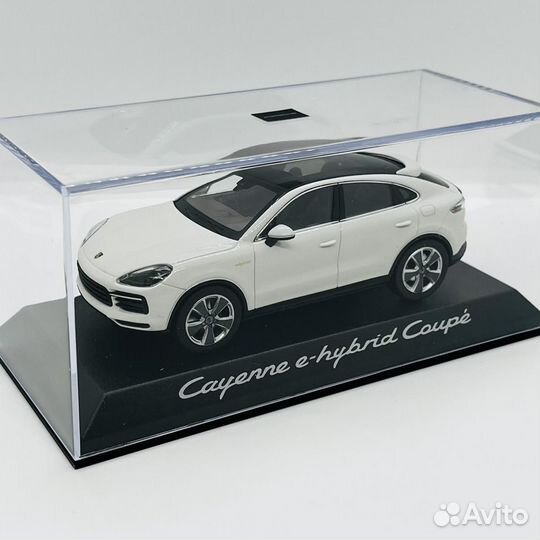 Porsche Cayenne e-hybrid Coupe Norev 1:43