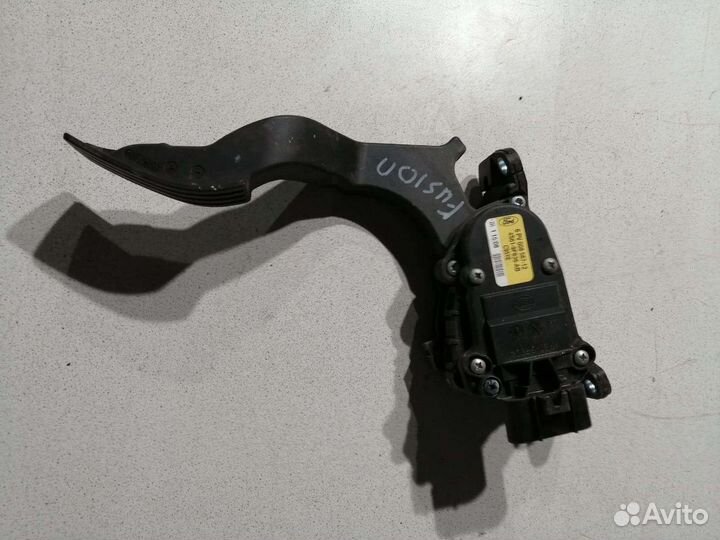 Педаль газа Ford Fusion 08г