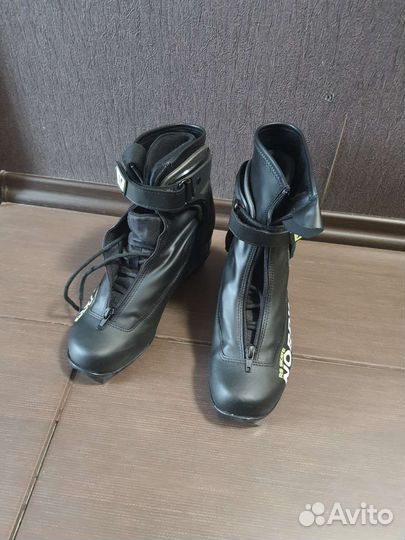 Лыжные ботинки детские Nordway RS Skate