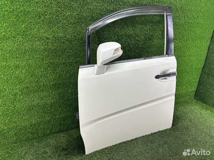 Дверь цвет-NH624P передняя левая Honda Step Wgn