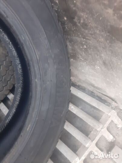 Yokohama Ice Guard Stud IG55 215/60 R17 100
