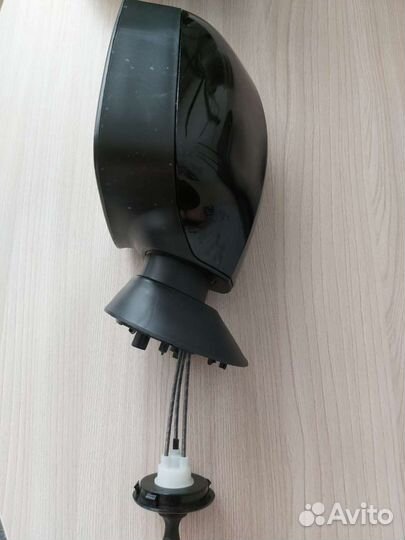 Зеркало заднего вида