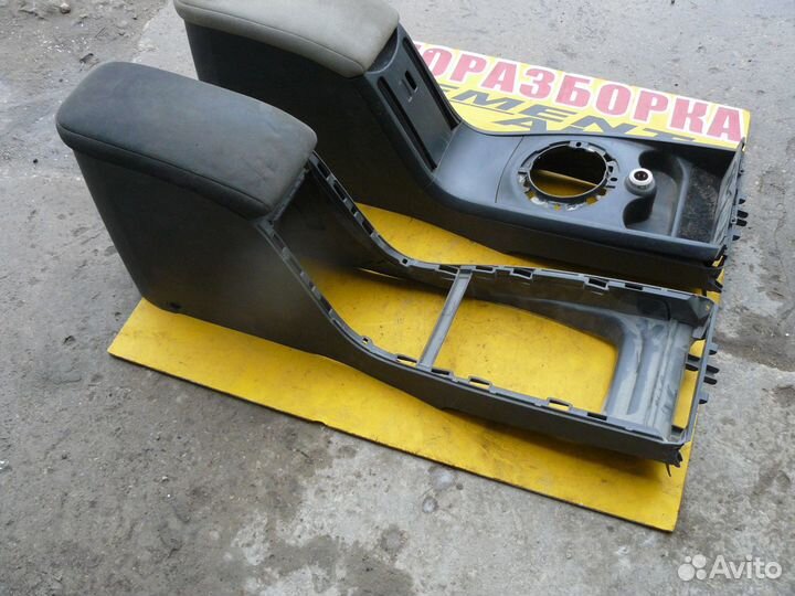 Подлокотник для Renault Megane II