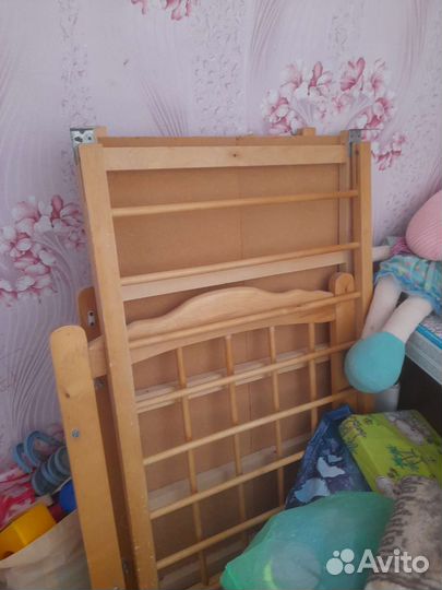 Детская кроватка