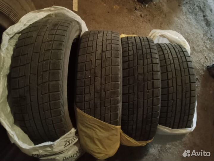 Yokohama Ice Guard IG30 205/60 R16 92Q