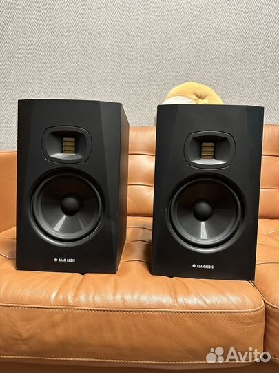 Полочная акустическая система Adam T7V