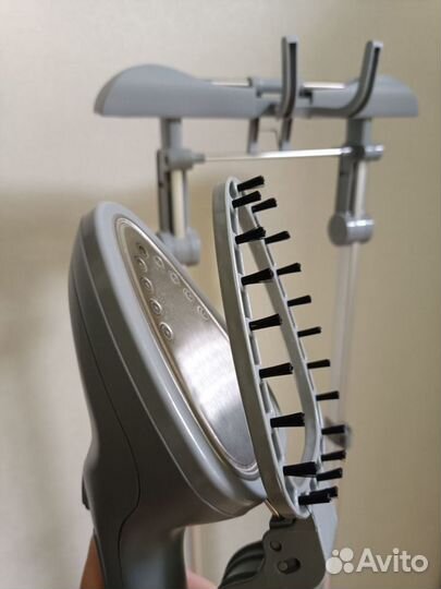 Отпариватель для одежды вертикальный