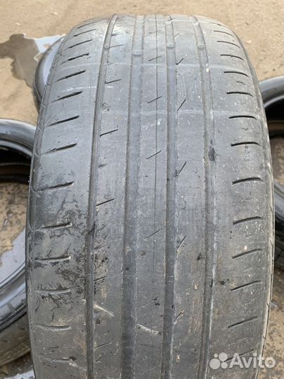 Nexen N'Fera SU1 215/55 R17