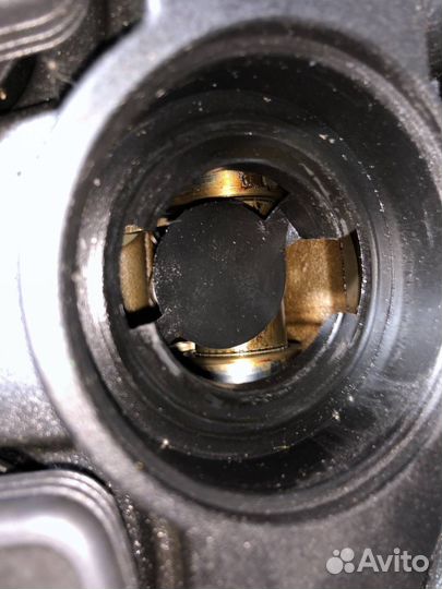 Двигатель Volkswagen Touran 2005 BVZ