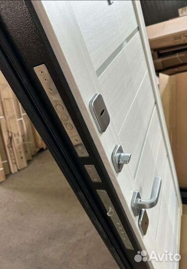 Двери входные, 10,5 см., со склада