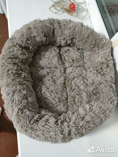 Лежанка для кошек/мелких собак новая