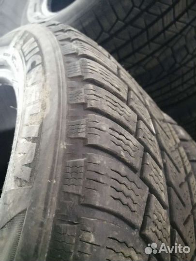Michelin Latitude Alpin 225/55 R18