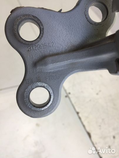 Петля двери передняя левая верхняя (Volvo S60)