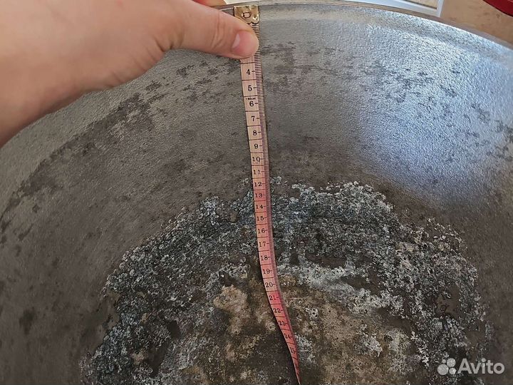 Казан чугунный бу