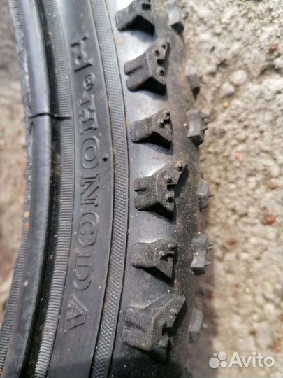 Покрышки R 20