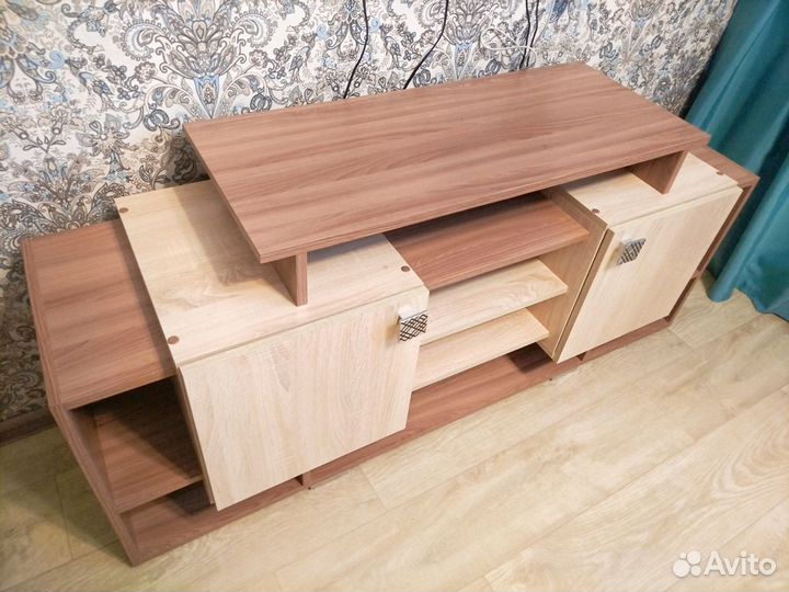 Тумба под тв