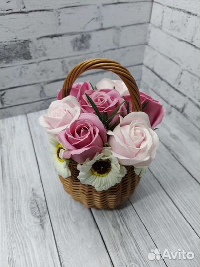 Букет из роз подарочный / интерьерный