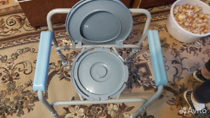 Кресло- туалет инвалидный