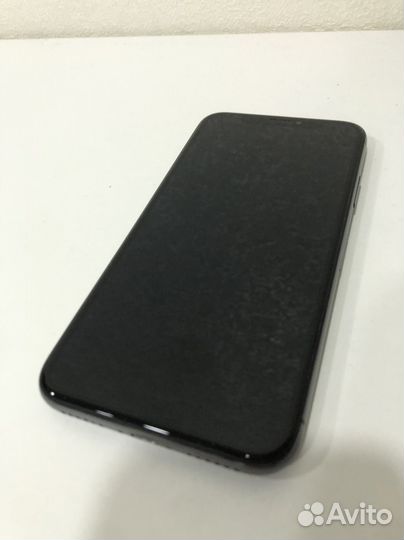 iPhone X, 64 ГБ
