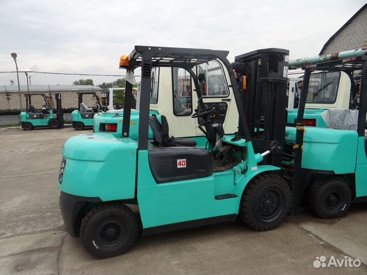 Вилочный погрузчик Dalian CPCD40RB, 2023