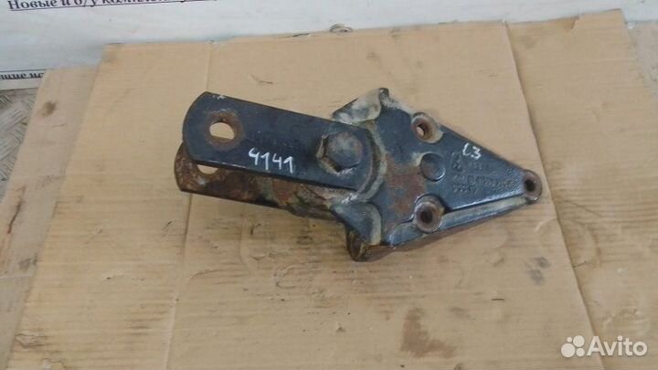 Кронштейн передней рессоры Man Tga